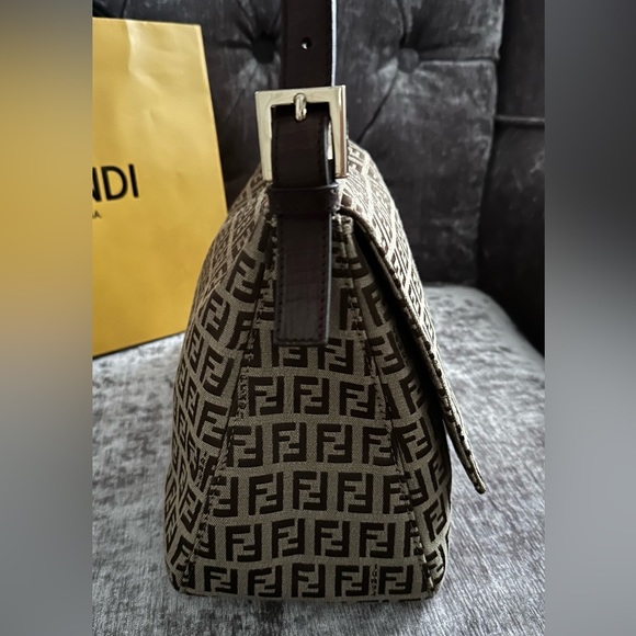 Vintage Fendi Zucchino Mama Shoulder Bag - Picture 3 of 10
